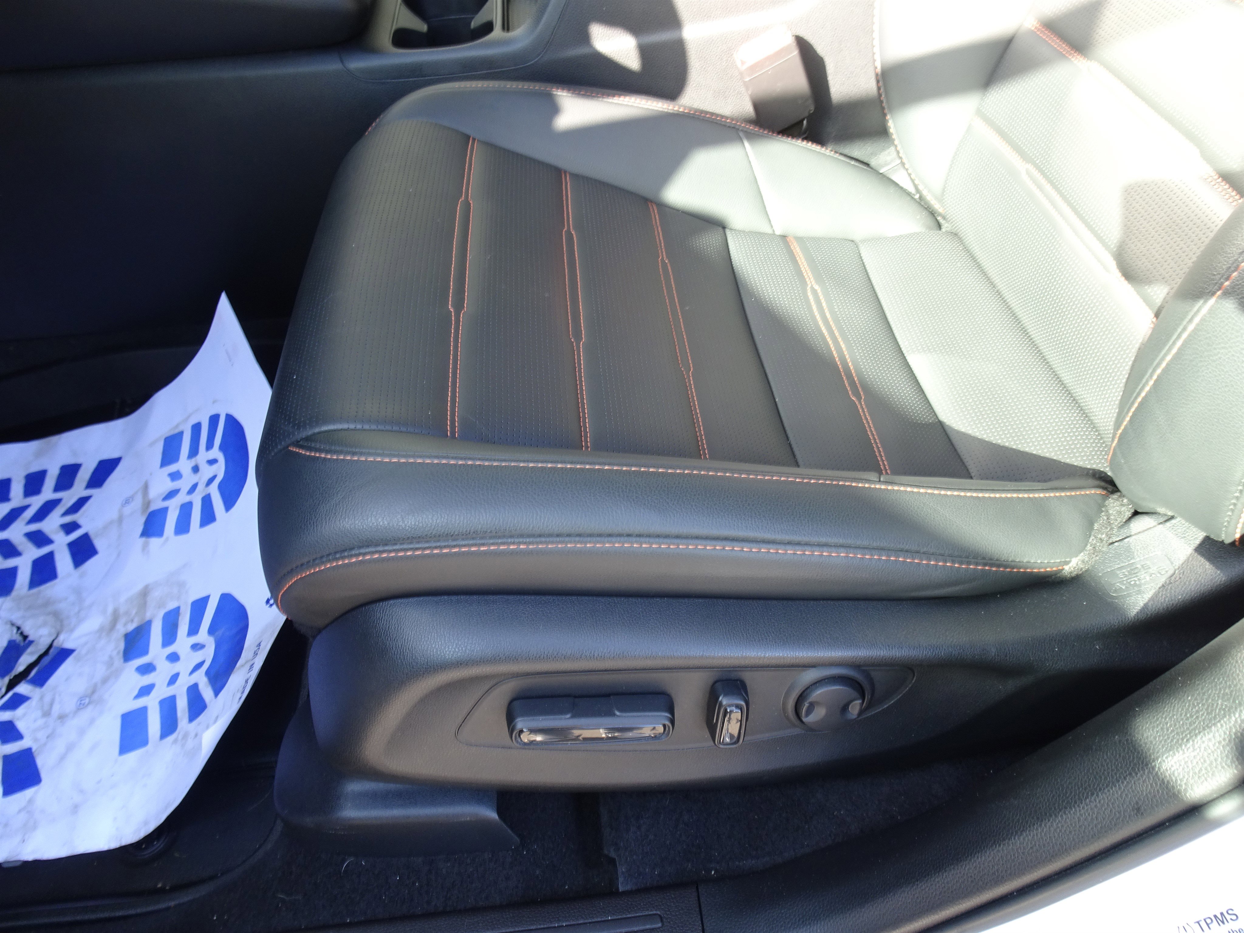 Used 2025 Honda CR-V Sport-L image 9