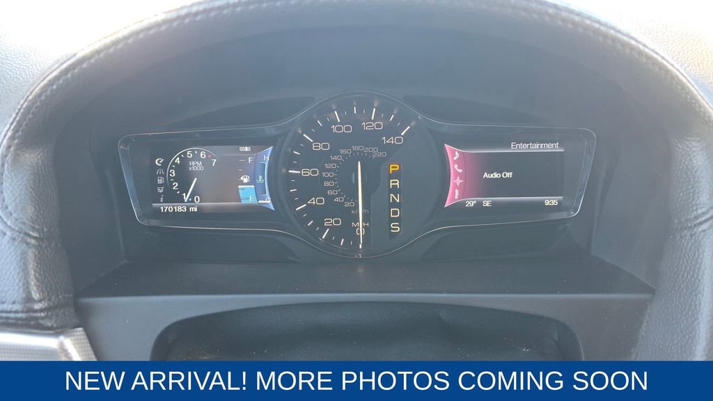 Used 2013 Lincoln MKX AWD image 17