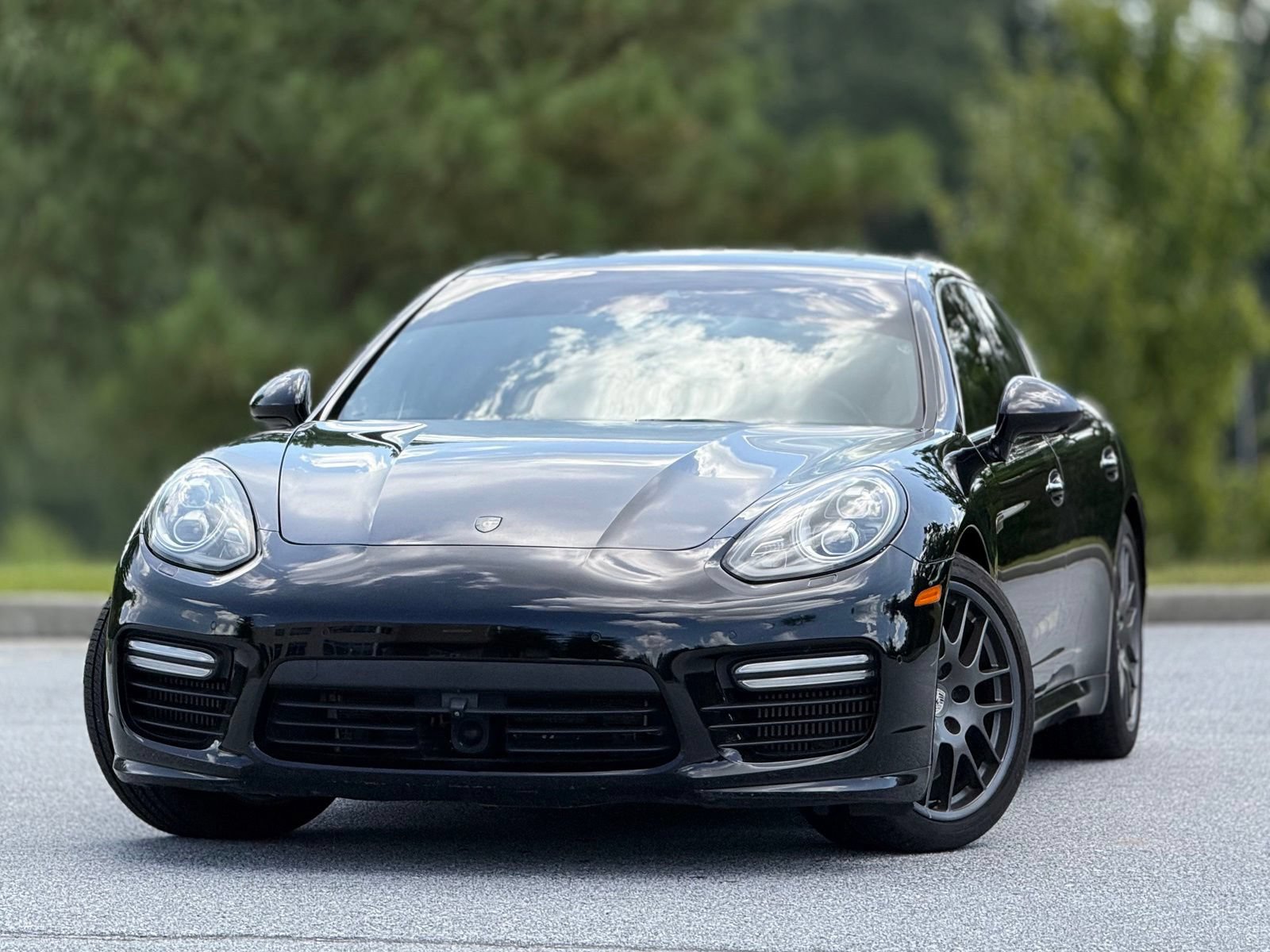 Used 2014 Porsche Panamera AWD/4WD image 2