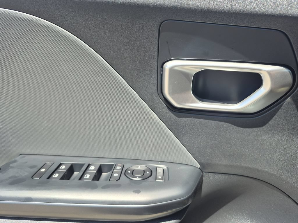 New 2026 Kia K4 FWD image 7