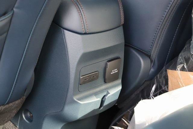 New 2025 Ford Maverick Lariat w/ 4K Tow Package image 22