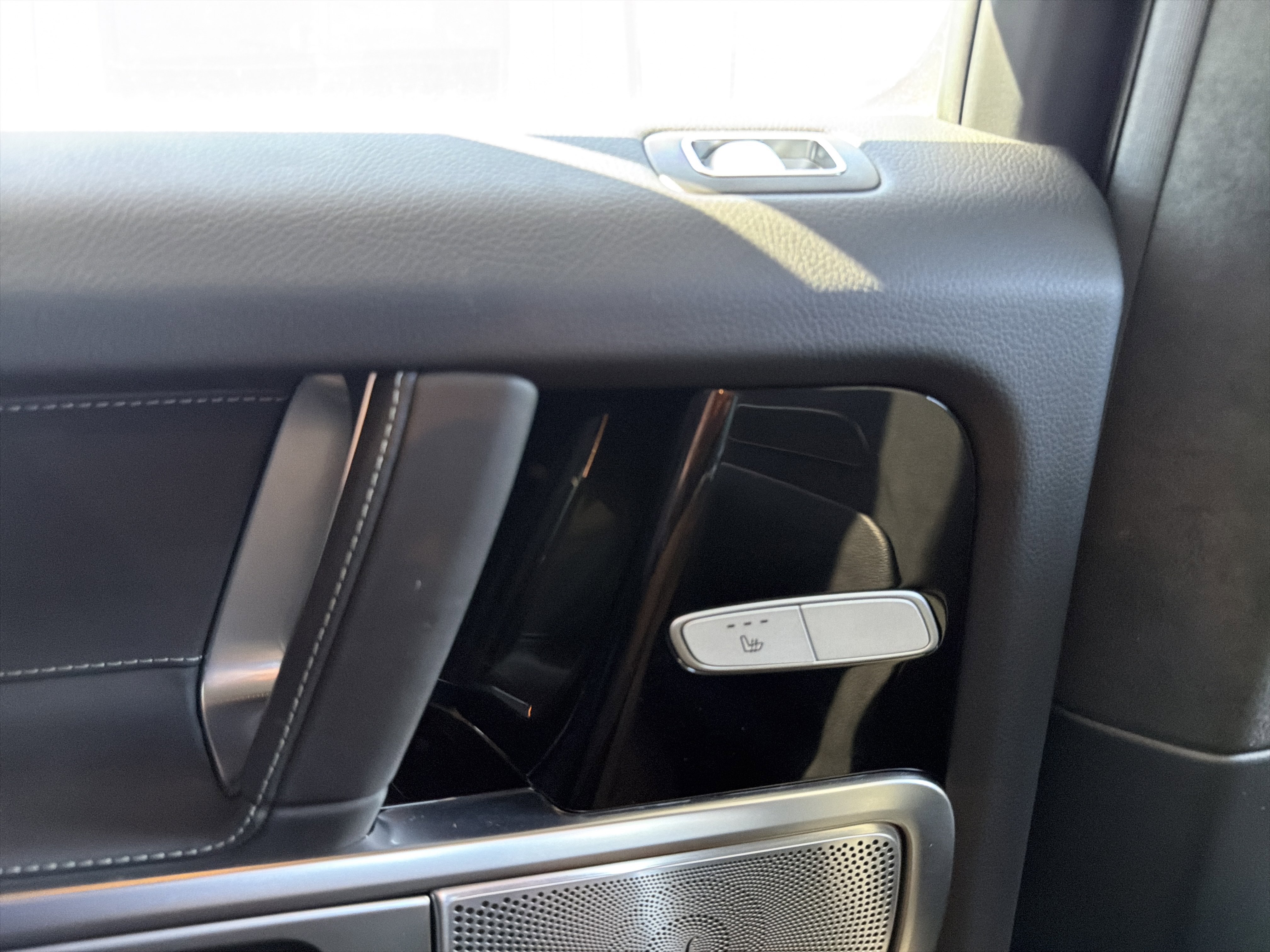 Used 2025 Mercedes-Benz G 63 AMG 4MATIC image 31