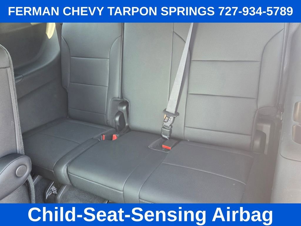 New 2025 Chevrolet Traverse LT w/ LPO, Illumination Package FWD image 16