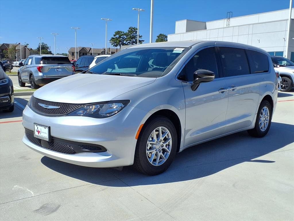 New 2026 Chrysler Voyager LX FWD image 3