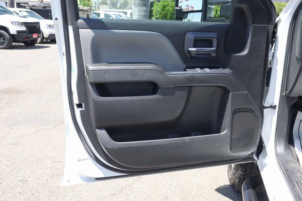 Used 2019 Chevrolet Silverado 2500 W/T w/ WT Convenience Package RWD image 18