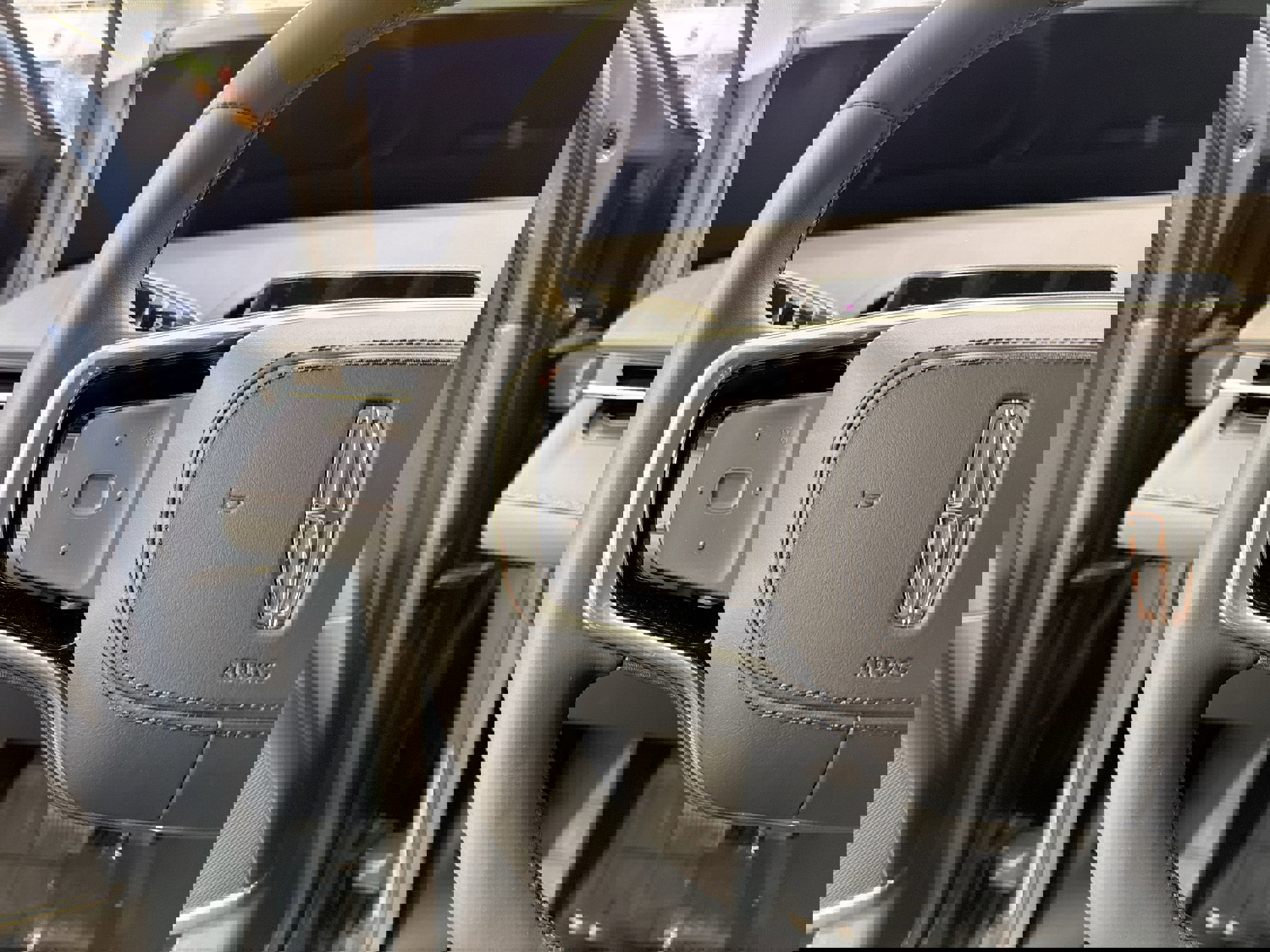 New 2026 Lincoln Nautilus Premier image 14