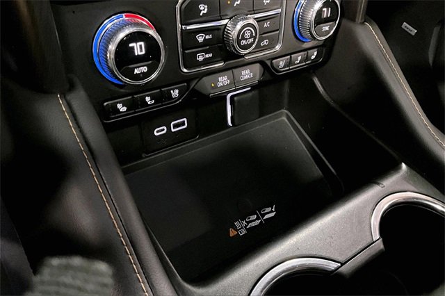 Used 2023 GMC Yukon XL AT4 image 25