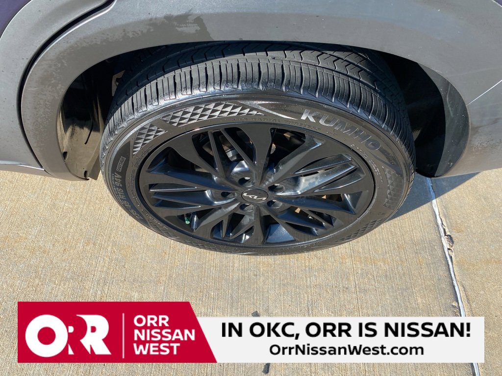 Used 2023 Kia Seltos Nightfall Edition image 9