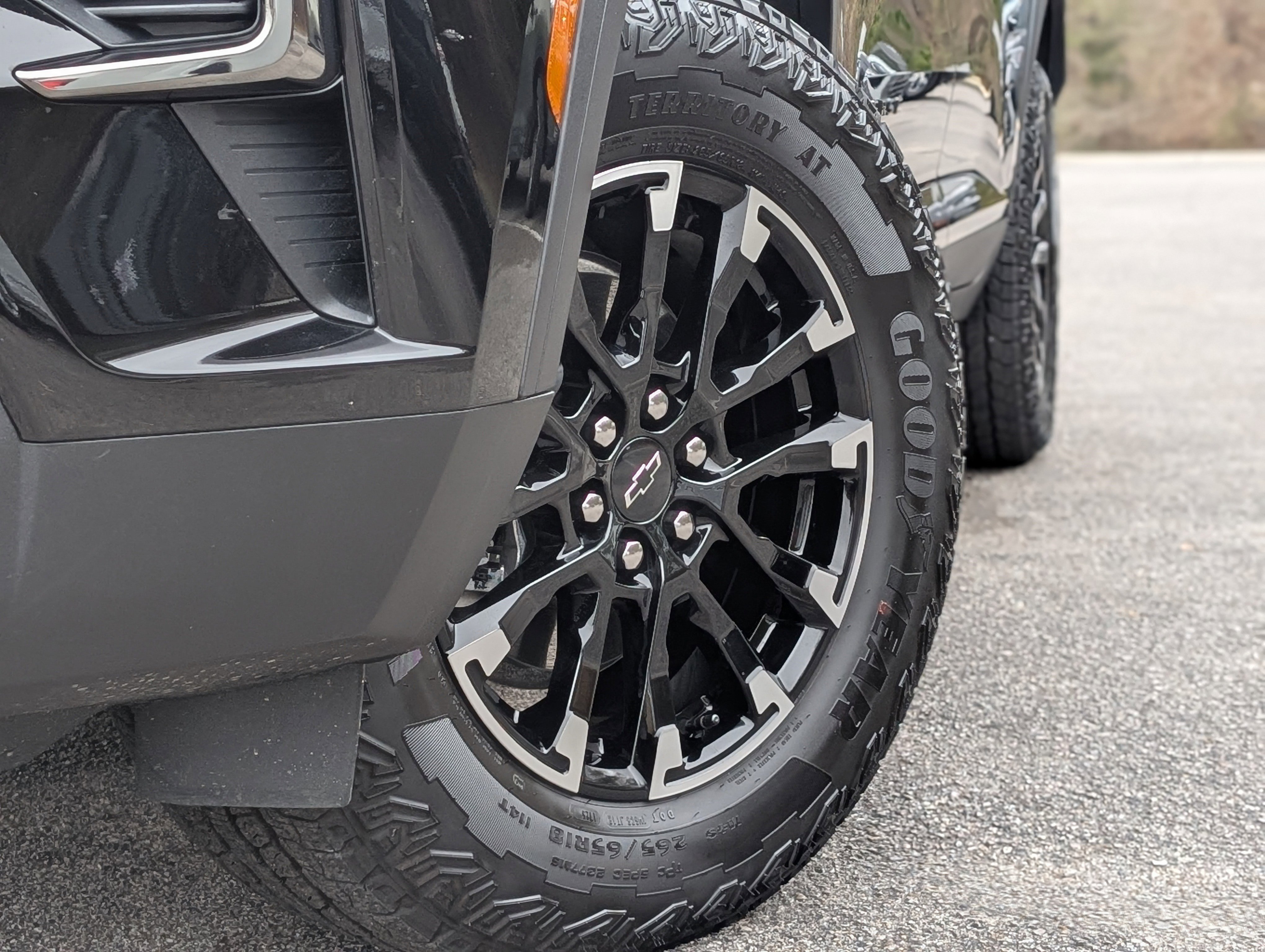 Used 2025 Chevrolet Traverse Z71 w/ Driver Confidence Package image 37