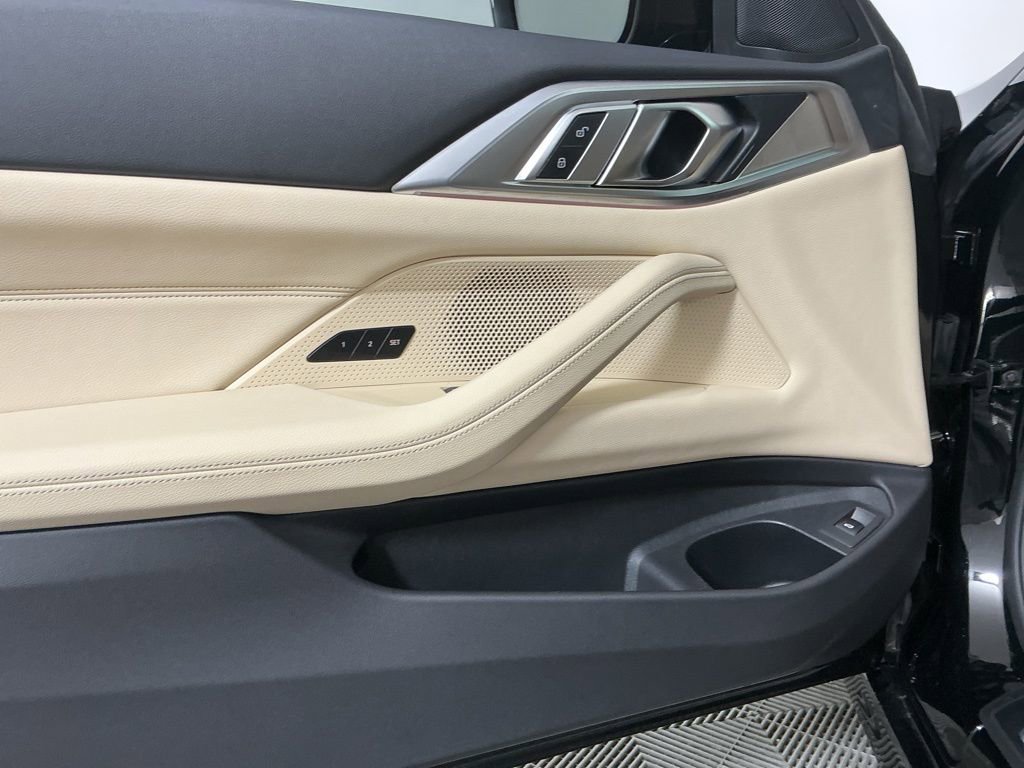 Certified 2023 BMW 430i Coupe w/ Convenience Package image 10