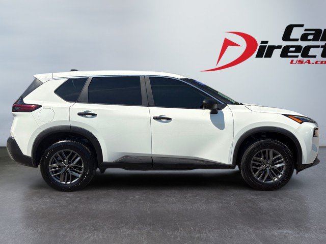 Used 2023 Nissan Rogue S FWD image 3