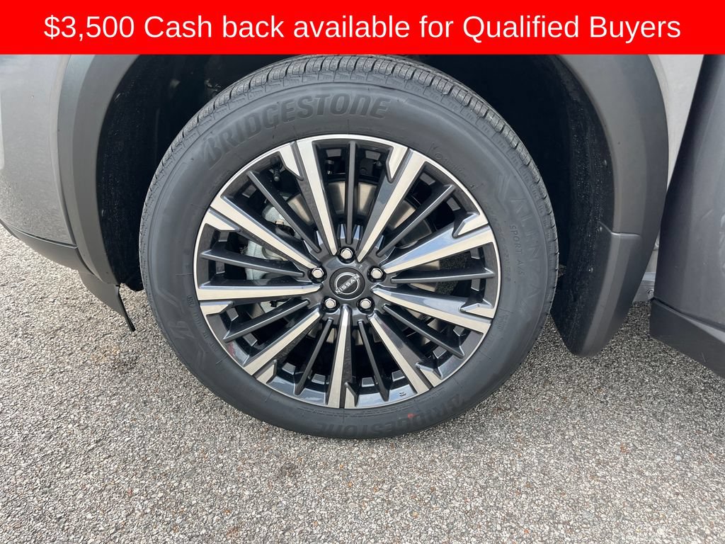 New 2026 Nissan Pathfinder Platinum FWD image 30