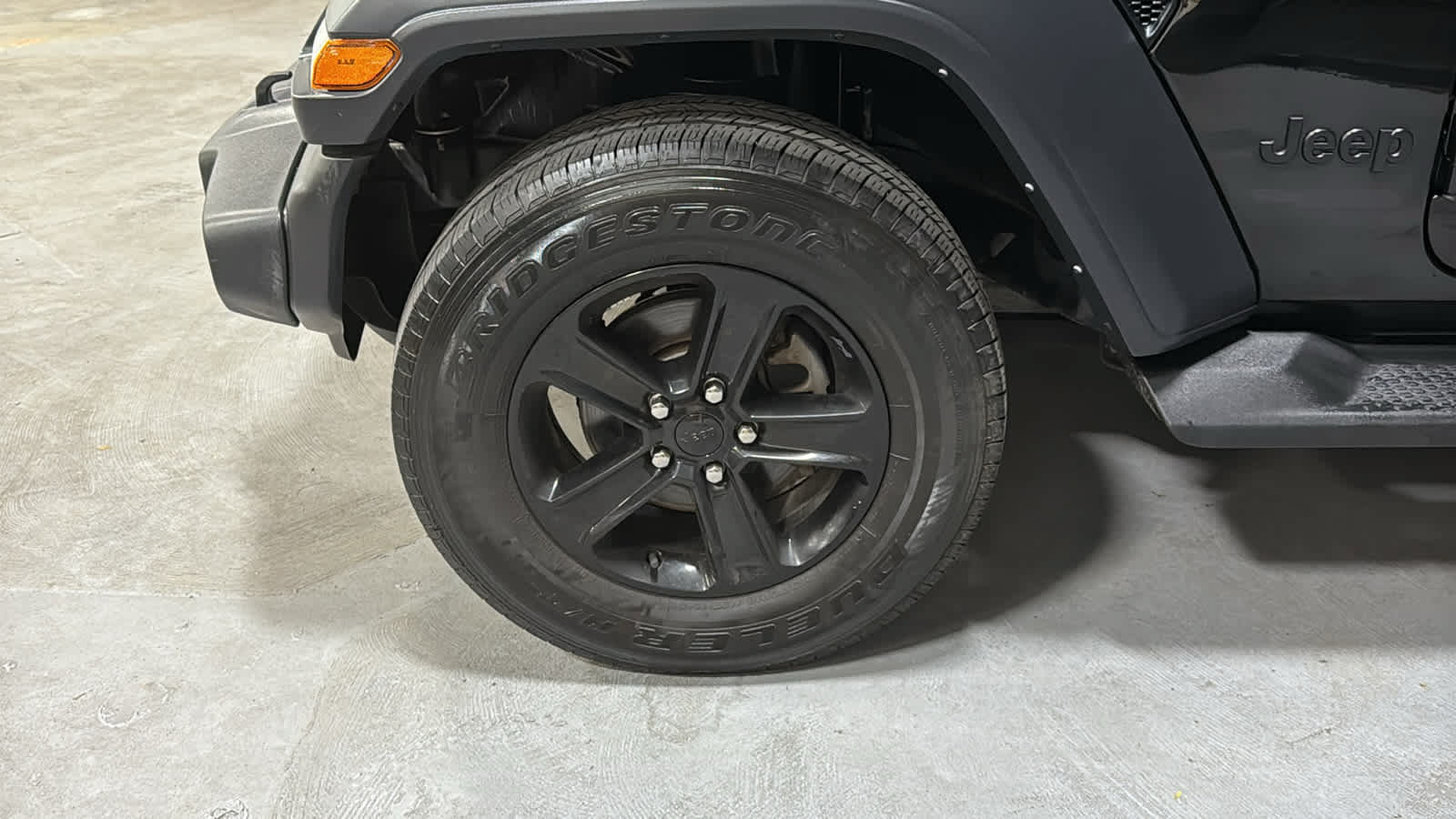 Used 2022 Jeep Wrangler Unlimited Sport AWD/4WD image 8