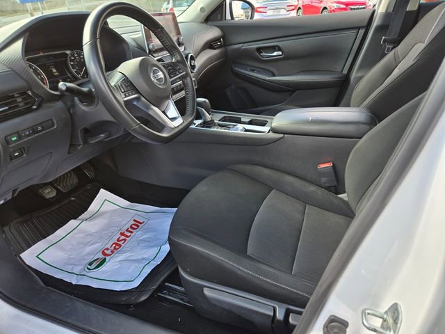 Used 2023 Nissan Sentra SV FWD image 9