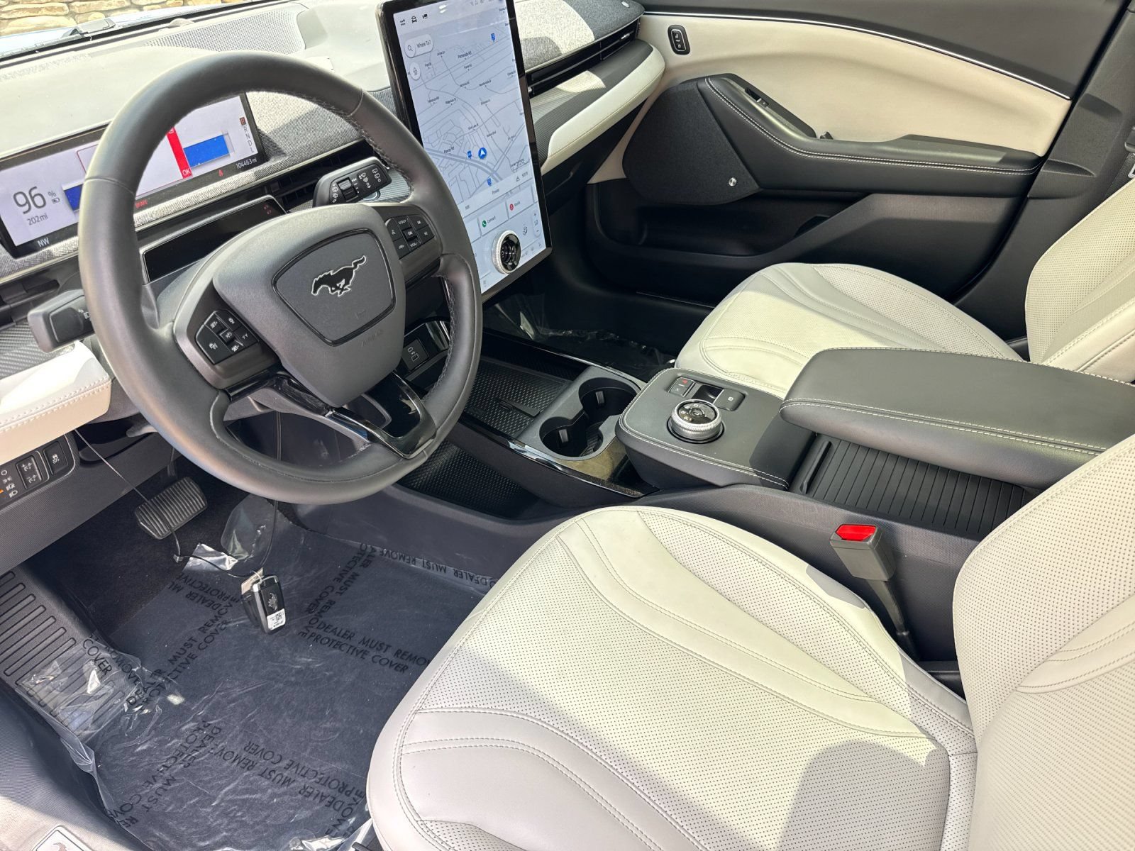 Used 2022 Ford Mustang Mach-E Premium AWD/4WD image 11
