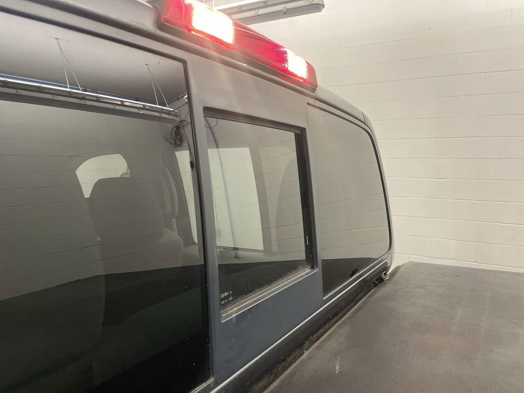 Used 2018 Nissan Frontier SV image 27