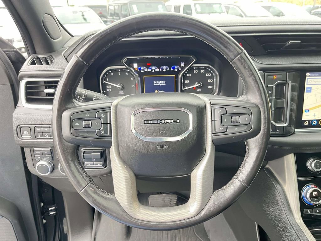 Used 2021 GMC Yukon Denali w/ Denali Premium Package image 17
