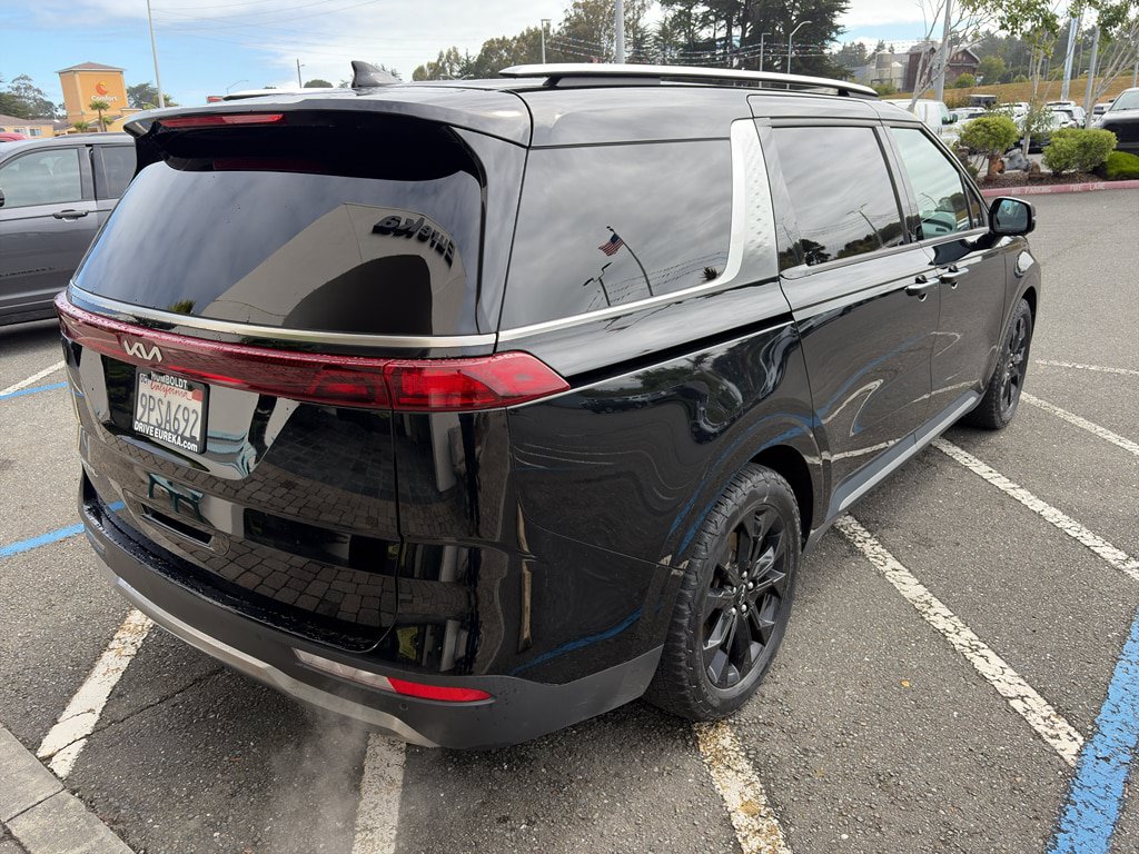 Used 2023 Kia Carnival SX FWD image 22