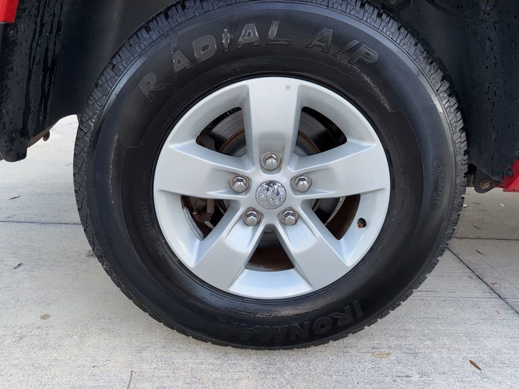 Used 2020 RAM 1500 Classic SLT image 36