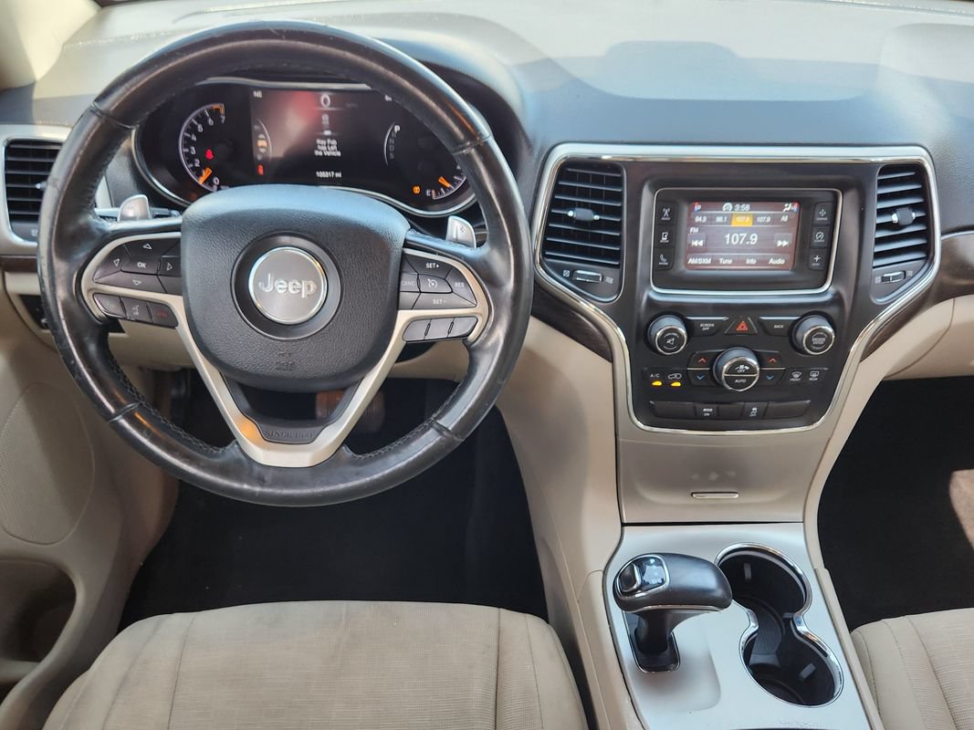 Used 2014 Jeep Grand Cherokee Laredo w/ Quick Order Package 23E AWD/4WD image 29