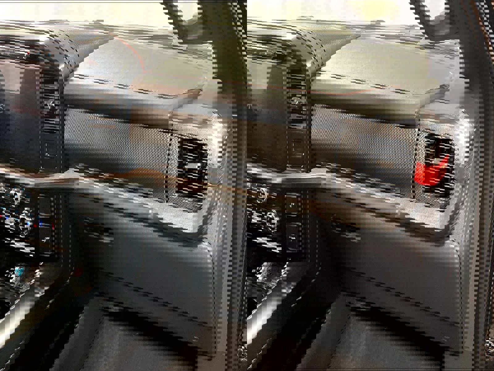 Used 2024 Ford F150 Raptor image 13