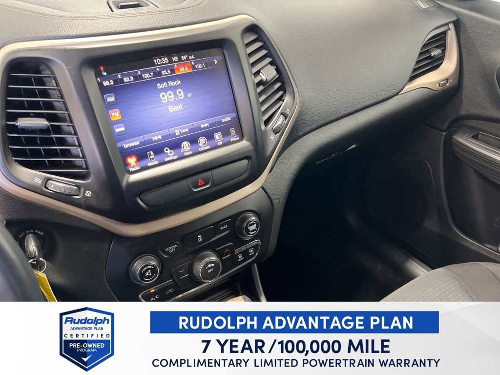 Used 2016 Jeep Cherokee Latitude image 18