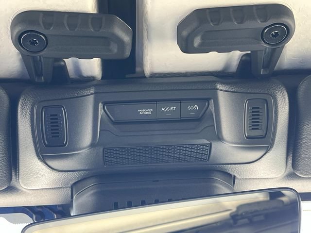 New 2026 Jeep Gladiator Mojave AWD/4WD image 32