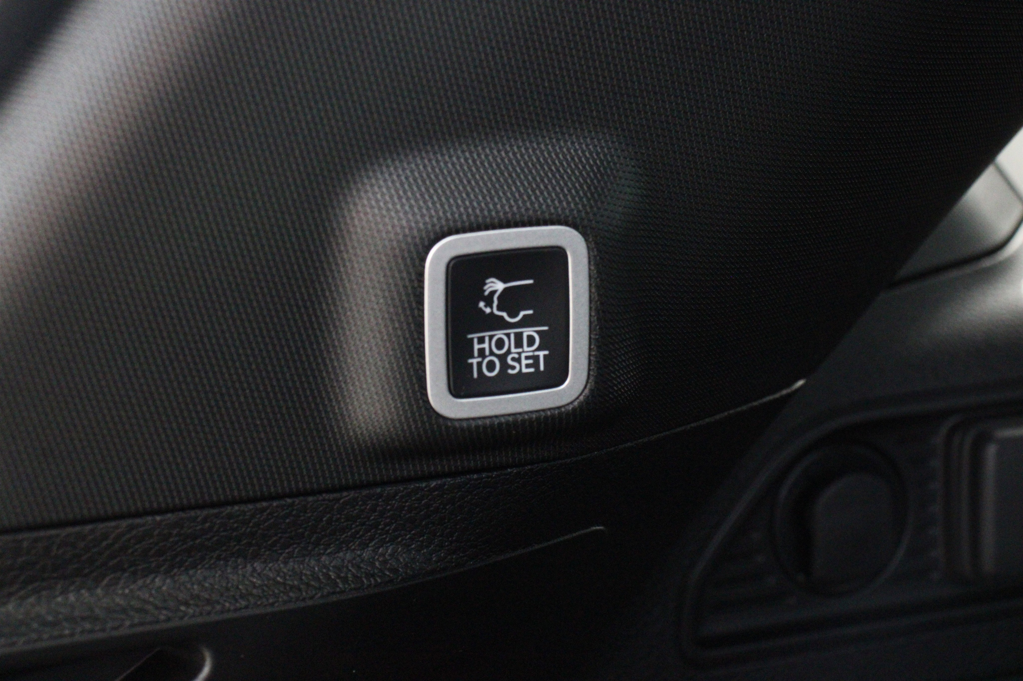 New 2026 Jeep Grand Cherokee Altitude image 26