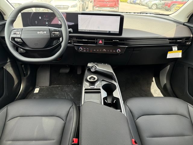 New 2026 Kia EV6 Wind RWD image 9