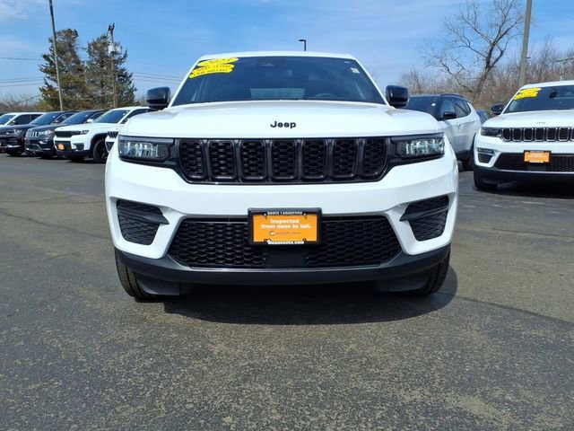 Certified 2023 Jeep Grand Cherokee Altitude image 8