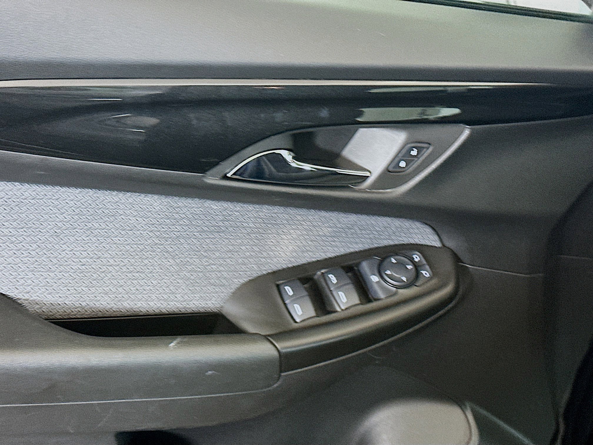 Used 2024 Chevrolet TrailBlazer LS image 15