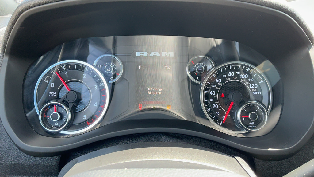 Certified 2024 RAM 3500 Big Horn AWD/4WD image 13
