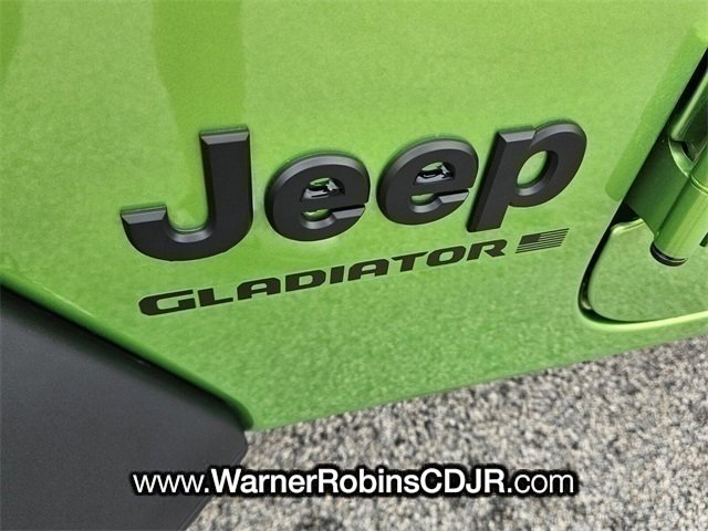 New 2025 Jeep Gladiator Sport image 18