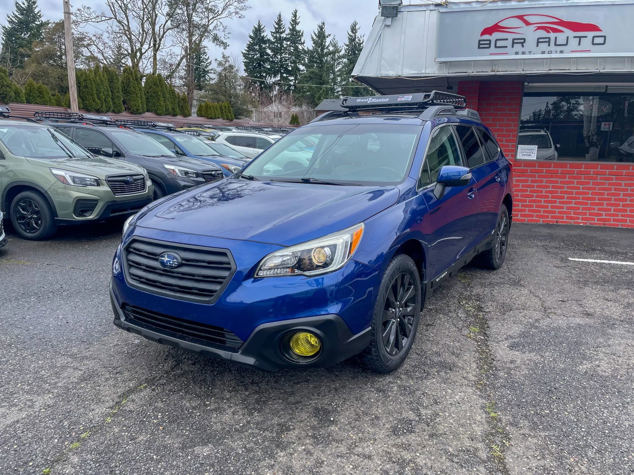 Used 2016 Subaru Outback 2.5i Limited image 1