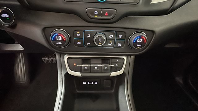 Used 2024 GMC Terrain SLE w/ Driver Convenience Package AWD/4WD image 21