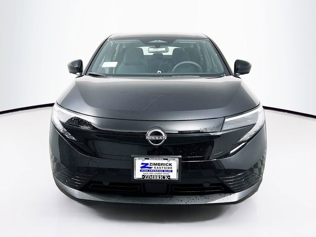 New 2026 Nissan Leaf image 2