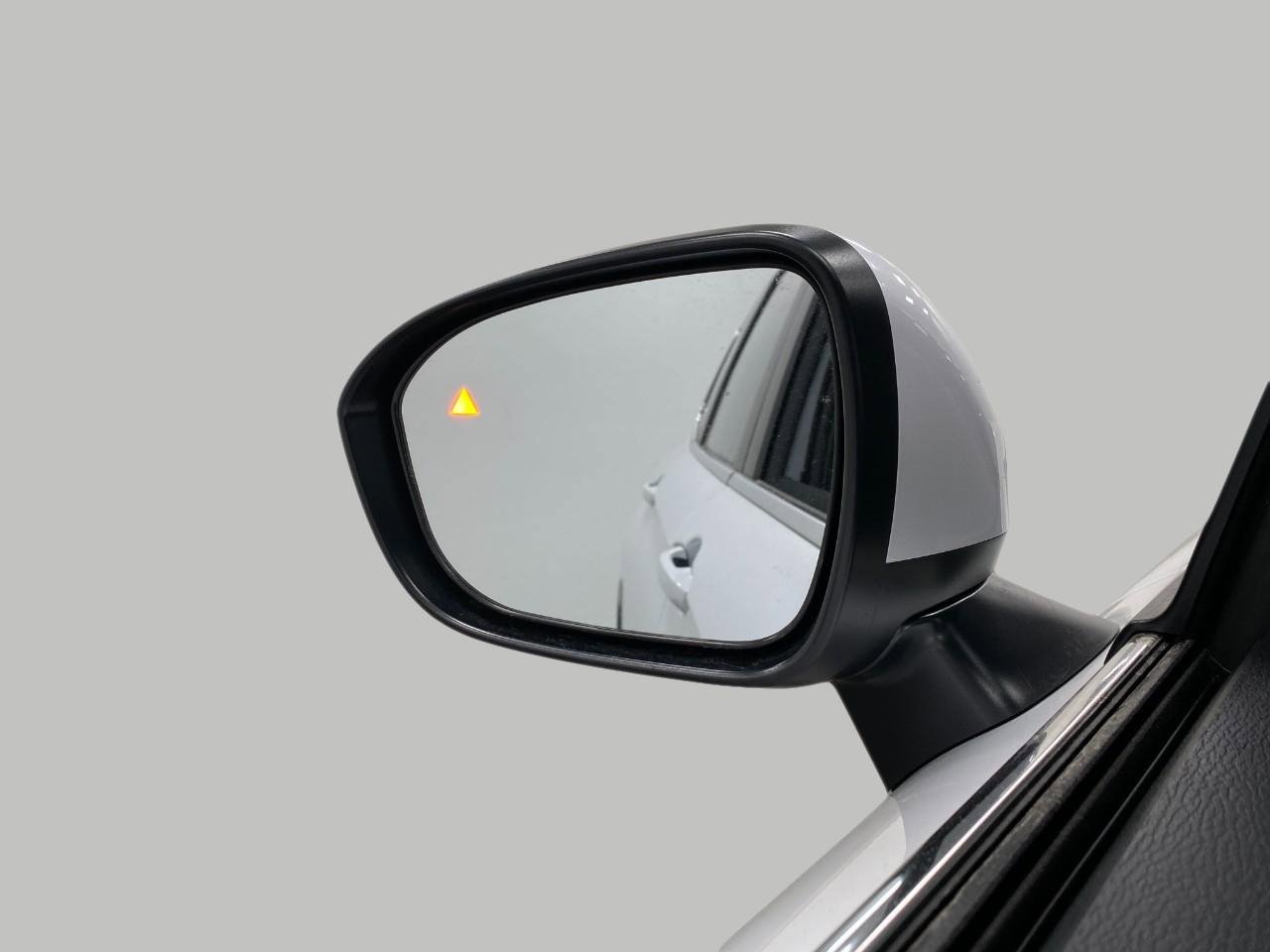 New 2026 Mitsubishi Outlander ES image 19