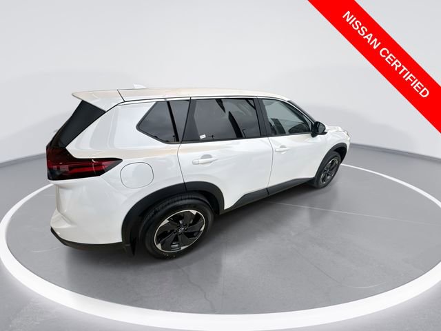 Certified 2026 Nissan Rogue SV image 9