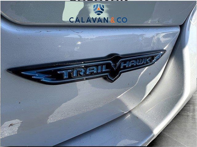 Used 2024 Jeep Grand Cherokee Trailhawk w/ Advanced Protech Group II image 5