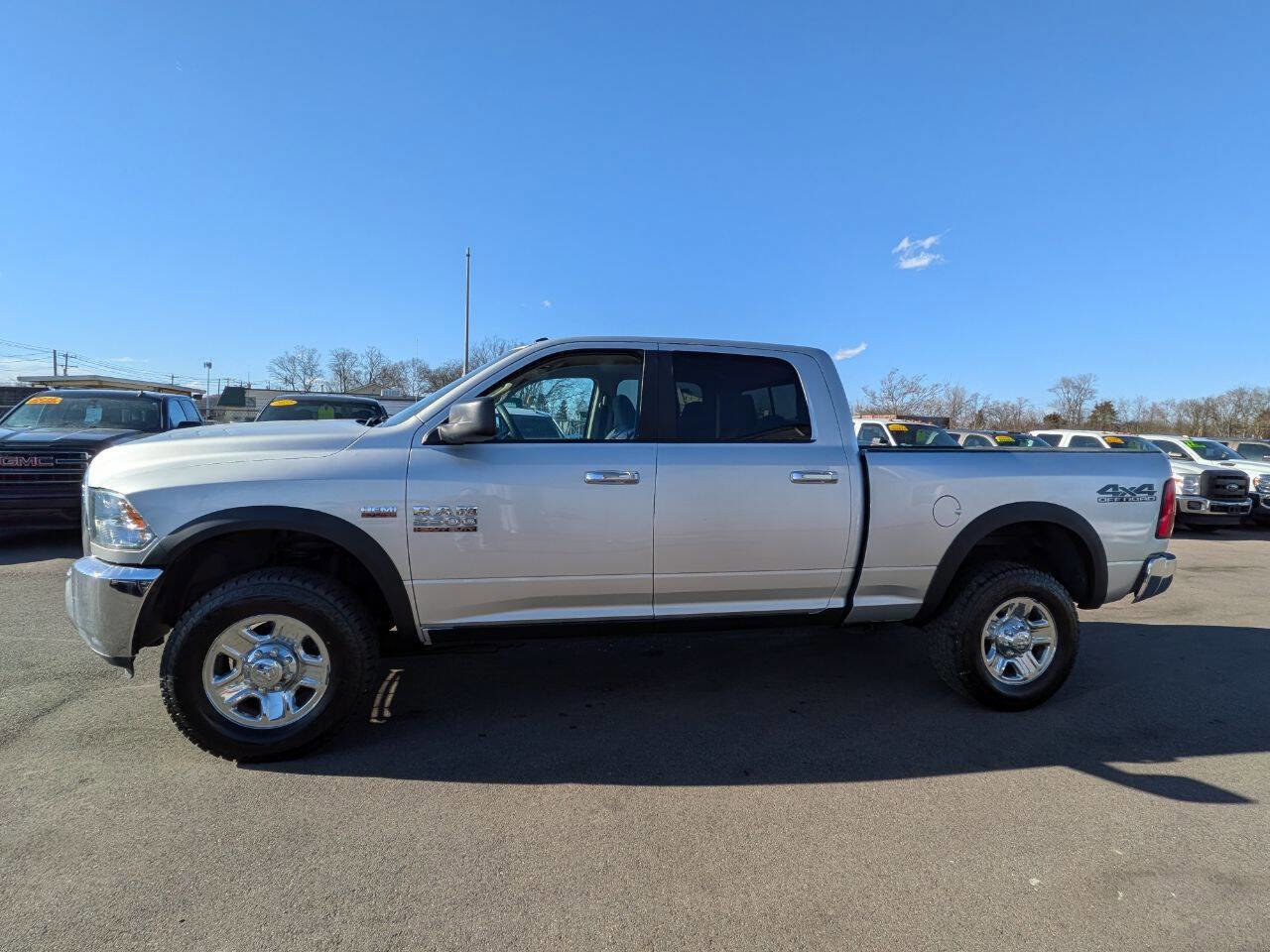 Used 2016 RAM 2500 SLT image 1