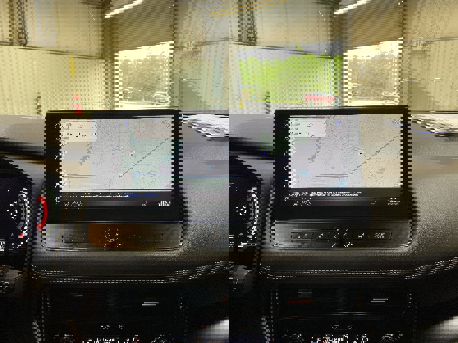 Used 2025 Nissan Rogue SL w/ Tech Package image 42