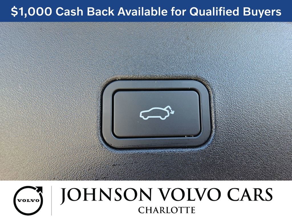 New 2026 Volvo EX30 Ultra w/ Protection Package Premier image 13