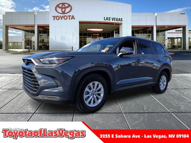 Certified 2025 Toyota Grand Highlander AWD image 1