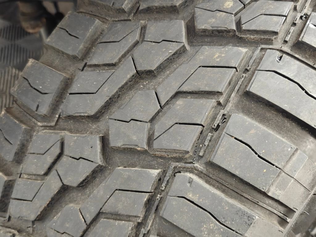 Used 2015 Jeep Wrangler Unlimited Sahara w/ Dual Top Group image 39