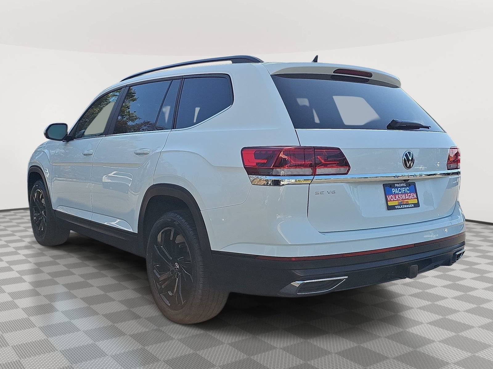 Used 2023 Volkswagen Atlas SE FWD image 7