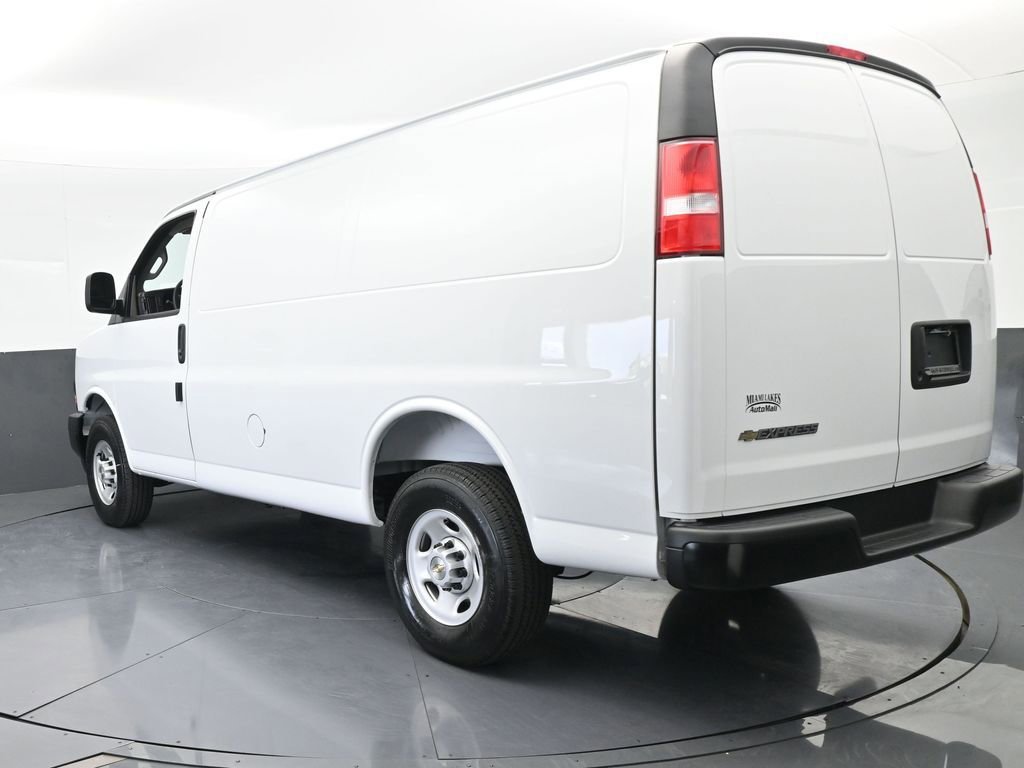 New 2025 Chevrolet Express 2500 w/ Driver Convenience Package image 4