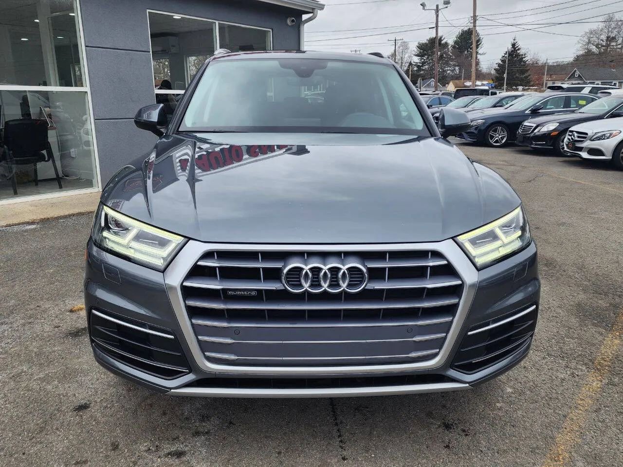Used 2018 Audi Q5 2.0T Premium Plus w/ Premium Plus Package image 2