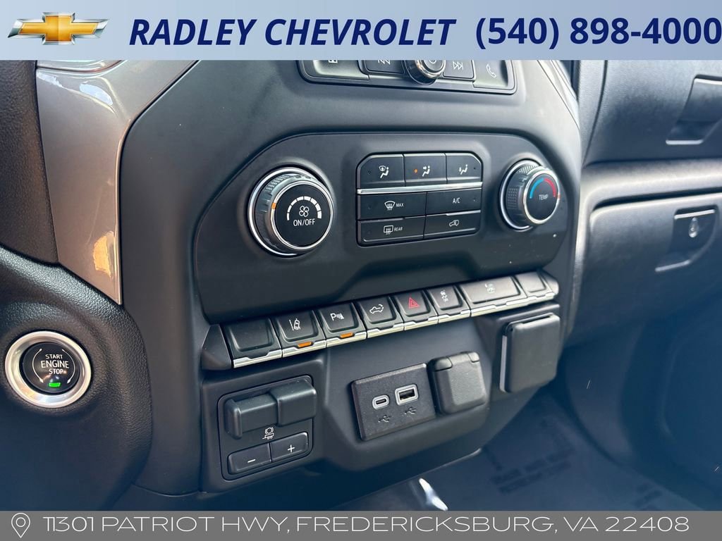 Certified 2024 Chevrolet Silverado 2500 Custom w/ Custom Value Package AWD/4WD image 10
