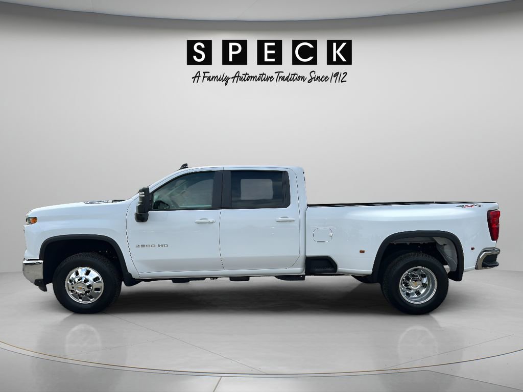 New 2026 Chevrolet Silverado 3500 LT w/ Safety Package AWD/4WD image 2