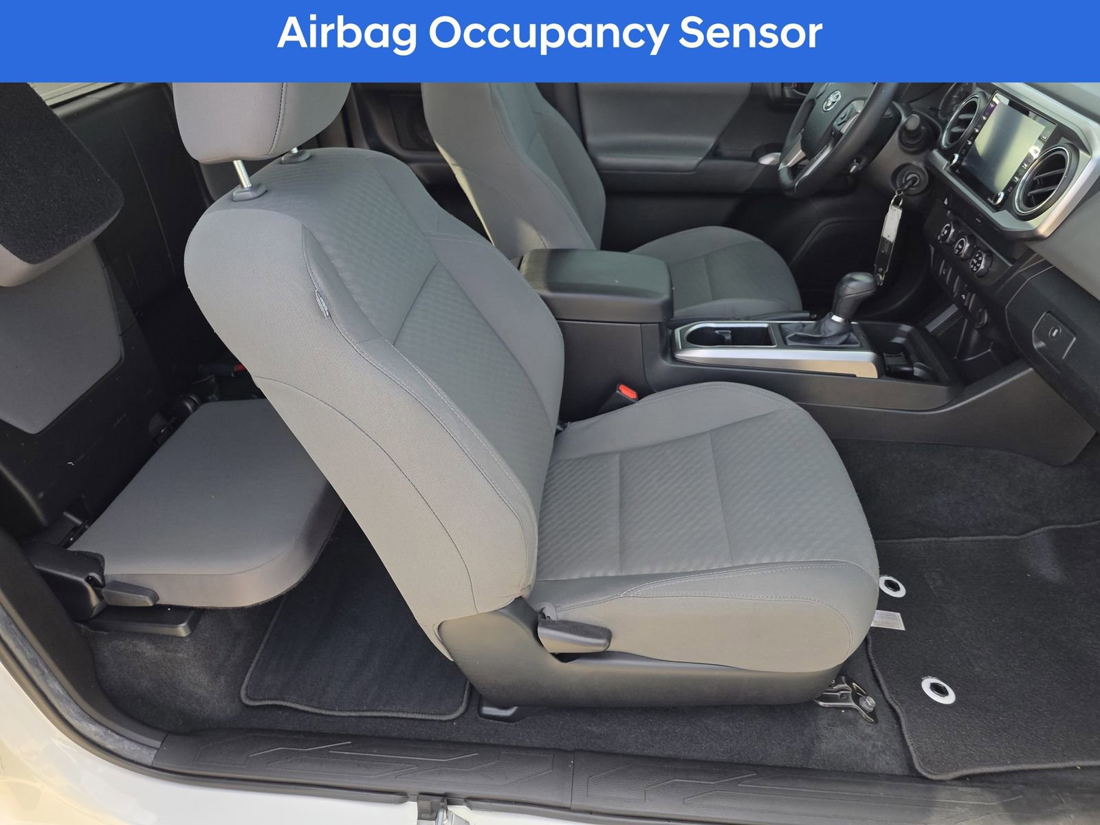 Used 2022 Toyota Tacoma SR5 image 18